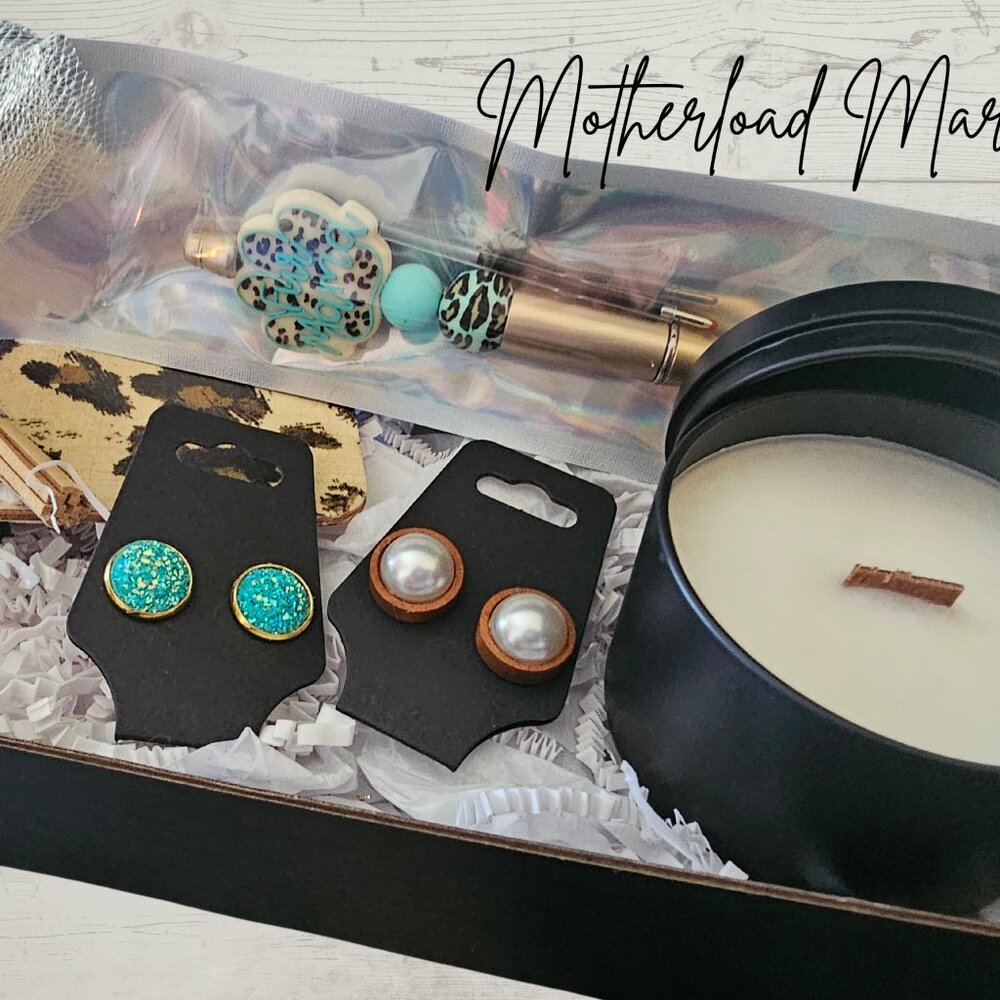NEW Fur Mama Gift Set